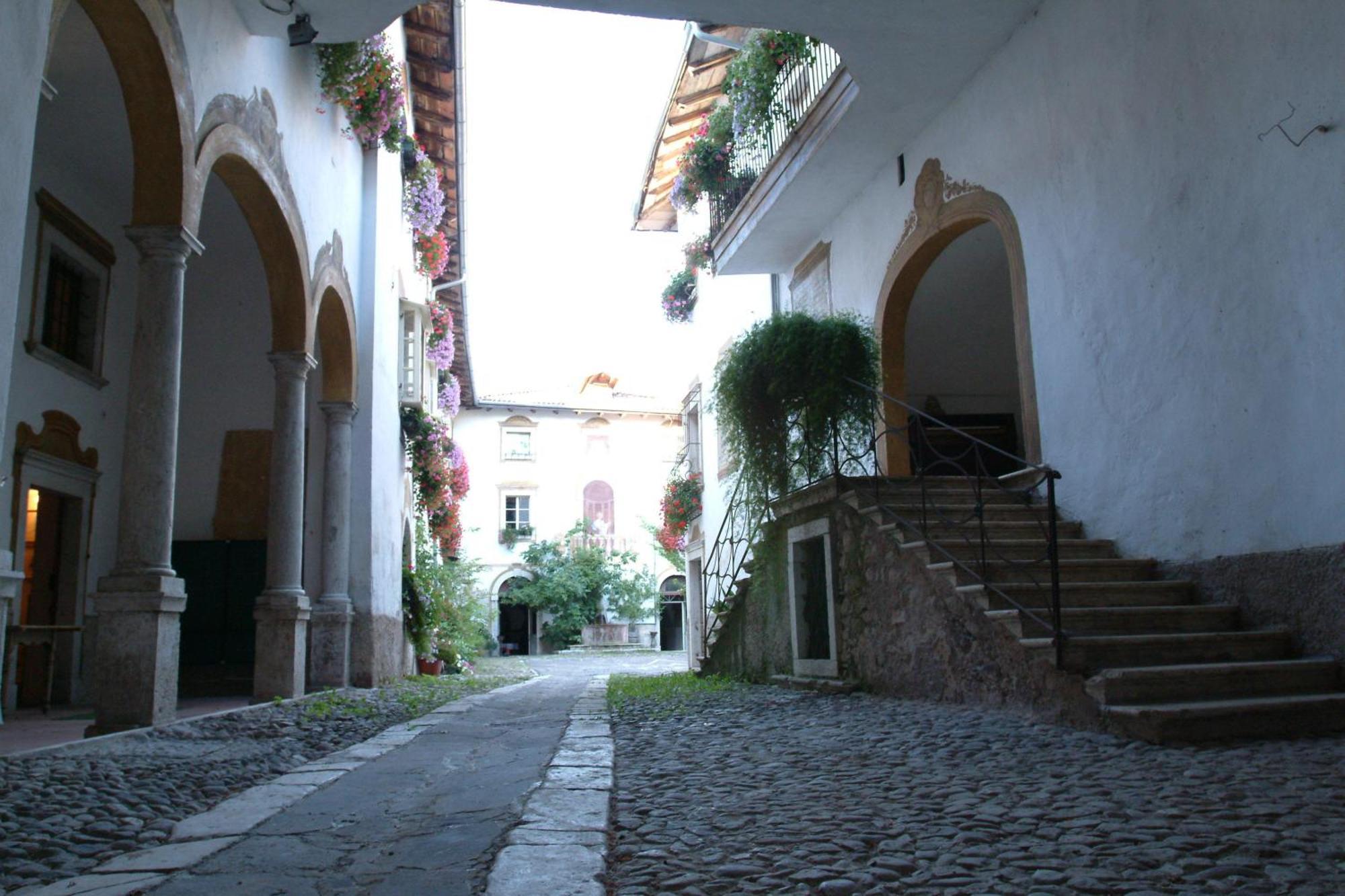 Villa Bertagnolli - Locanda Del Bel Sorriso Тренто Екстериор снимка