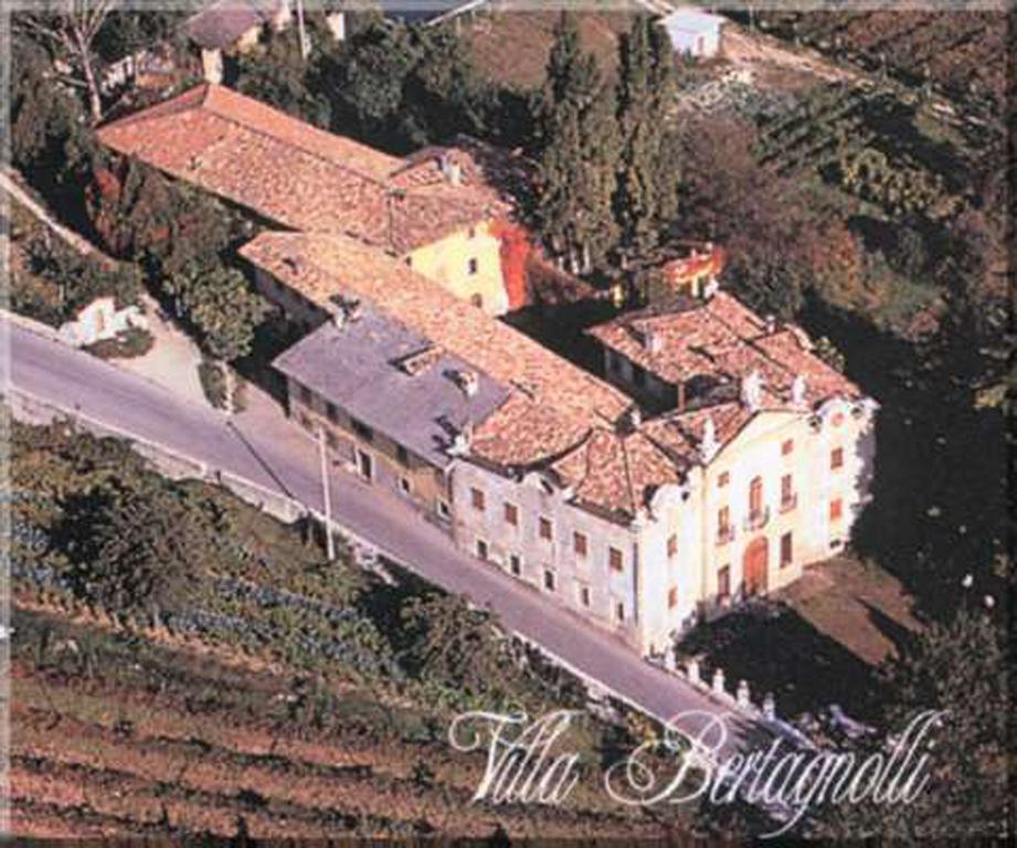 Villa Bertagnolli - Locanda Del Bel Sorriso Тренто Екстериор снимка
